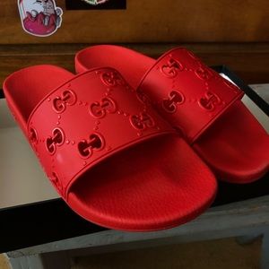 Gucci slides